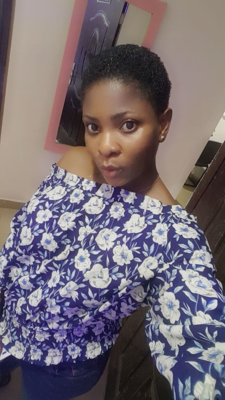 Toyosi Dinakin Profile Picture